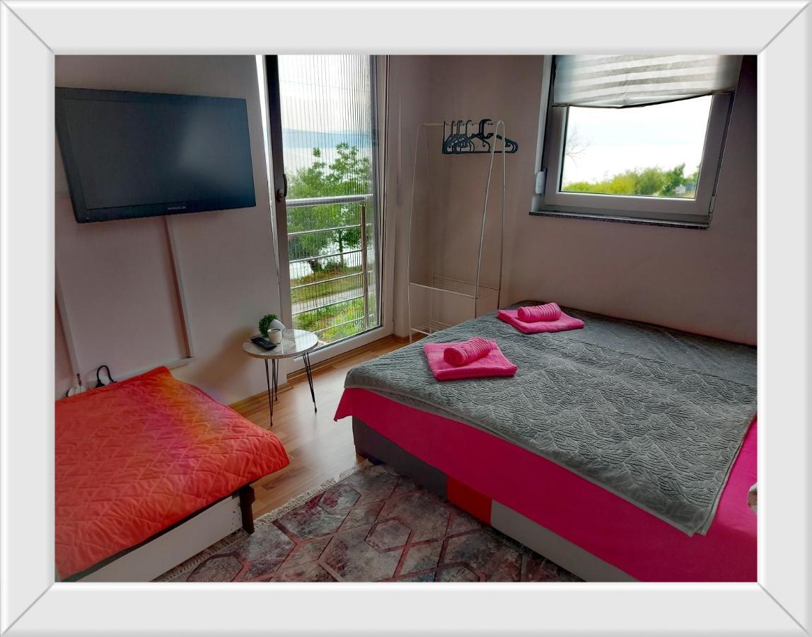 Apartment Ana V-Peshtani Ohrid Bagian luar foto